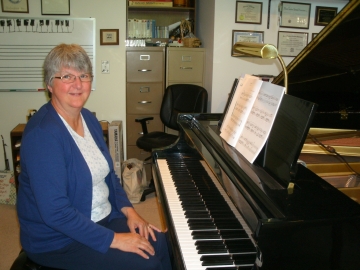 Miller at Piano